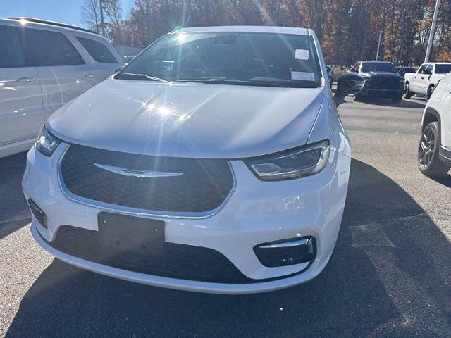 2026 Chrysler Pacifica - $28,994