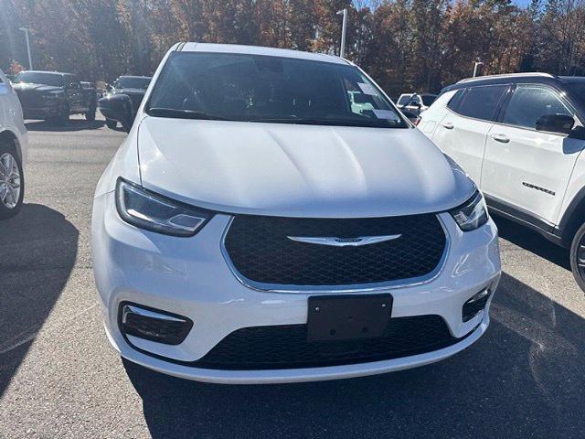 2026 Chrysler Pacifica - $28,994
