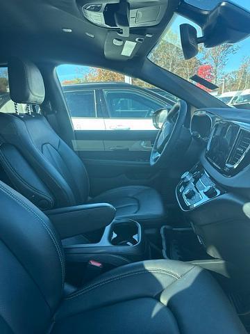 2026 Chrysler Pacifica - $28,994