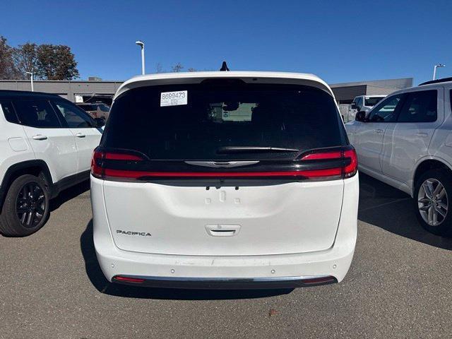 2026 Chrysler Pacifica - $28,994