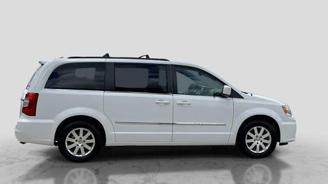 2014 Chrysler Town and Country Touring