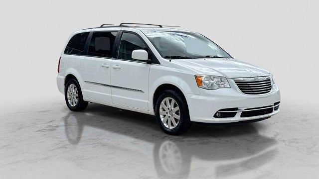 2014 Chrysler Town and Country Touring