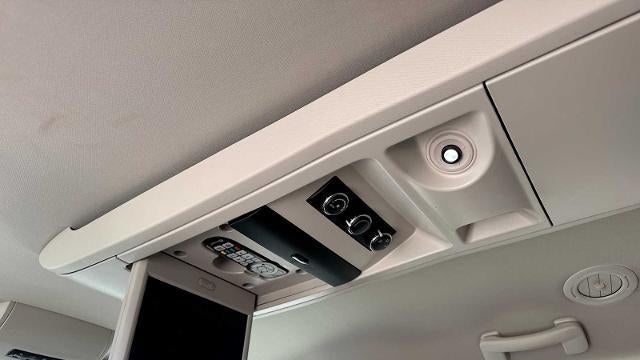 2014 Chrysler Town and Country Touring