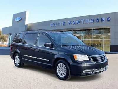 Photo of a 2014 Chrysler Town And Country Touring 4DR Mini-Van for sale