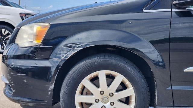 2014 Chrysler Town and Country Touring