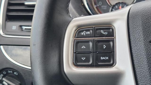2014 Chrysler Town and Country Touring