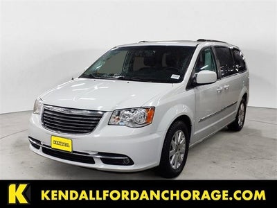 2016 Chrysler Town And Country Touring 4DR Mini-Van