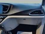 2017 Pacifica Thumbnail 33