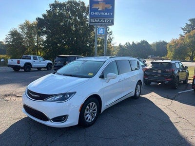 2017 Chrysler Pacifica Touring-L 4DR Mini-Van