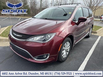 Photo of a 2017 Chrysler Pacifica Touring-L 4DR Mini-Van for sale