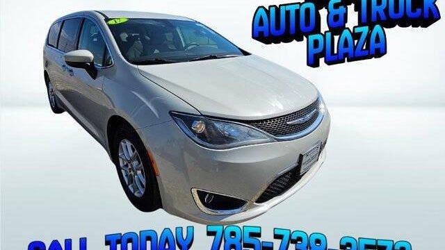 Preowned 2017 Chrysler Pacifica Touring-L for Sale