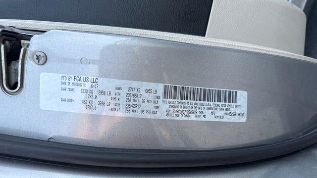 2017 Chrysler Pacifica Touring-L