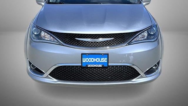 2017 Chrysler Pacifica Touring Plus