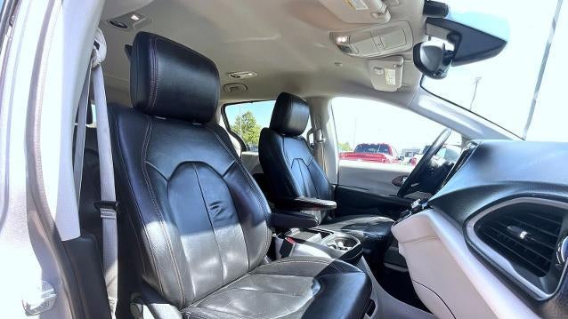 2017 Chrysler Pacifica Touring Plus