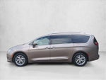 2018 Pacifica Thumbnail 9