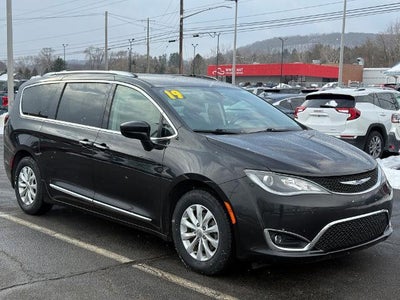 Photo of a 2019 Chrysler Pacifica Touring L 35TH Anniversary 4DR Mini-Van for sale