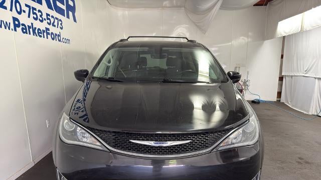 2019 Chrysler Pacifica Touring L 35th Anniversary