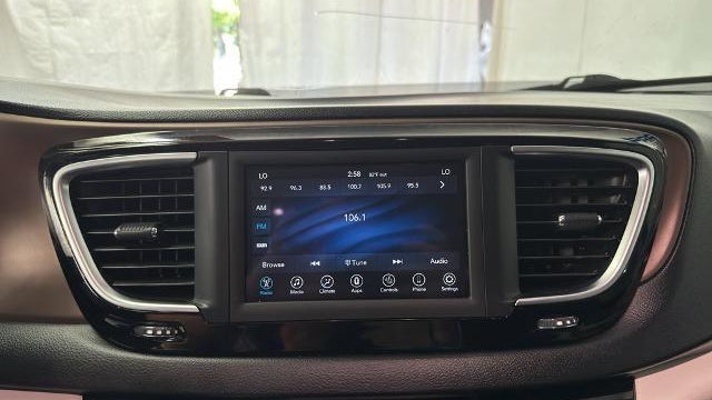 2019 Chrysler Pacifica Touring L 35th Anniversary