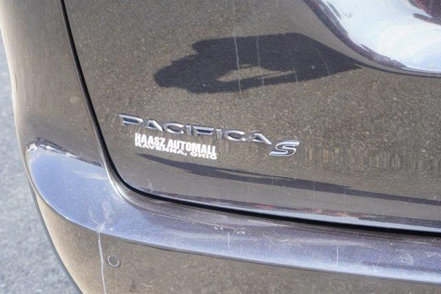2019 Chrysler Pacifica - $13,800