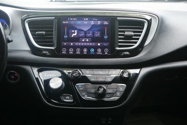 2019 Chrysler Pacifica - $13,800