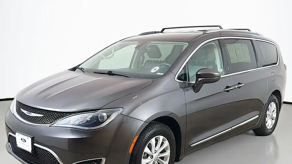 2019 Chrysler Pacifica Touring L 35th Anniversary