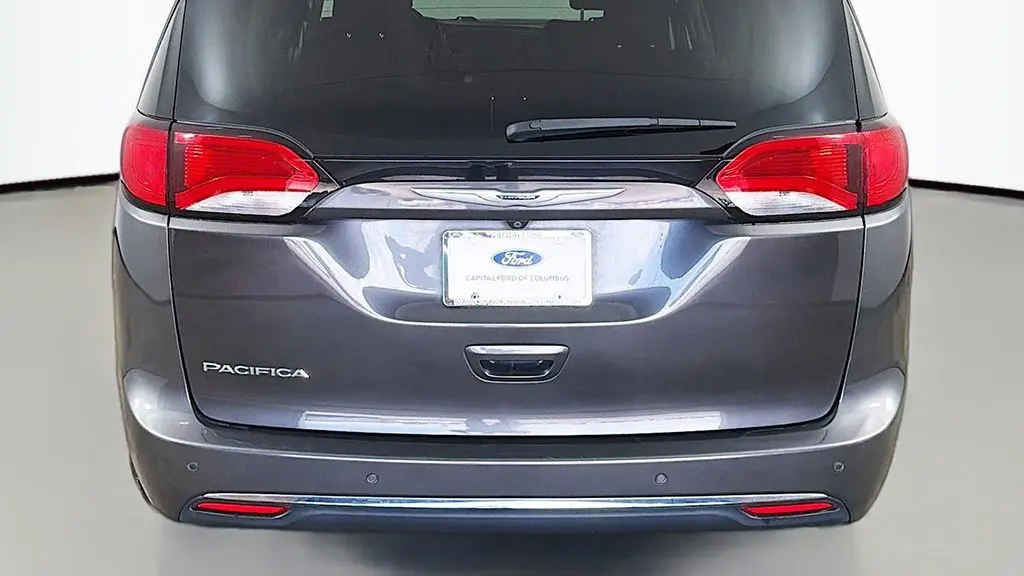 2019 Chrysler Pacifica Touring L 35th Anniversary