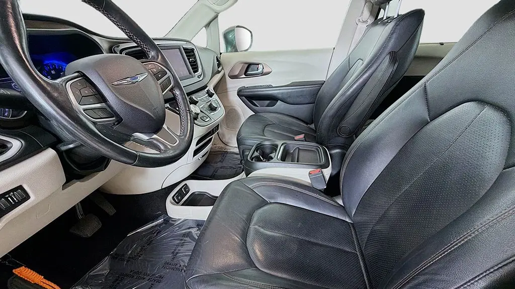 2019 Chrysler Pacifica Touring L 35th Anniversary