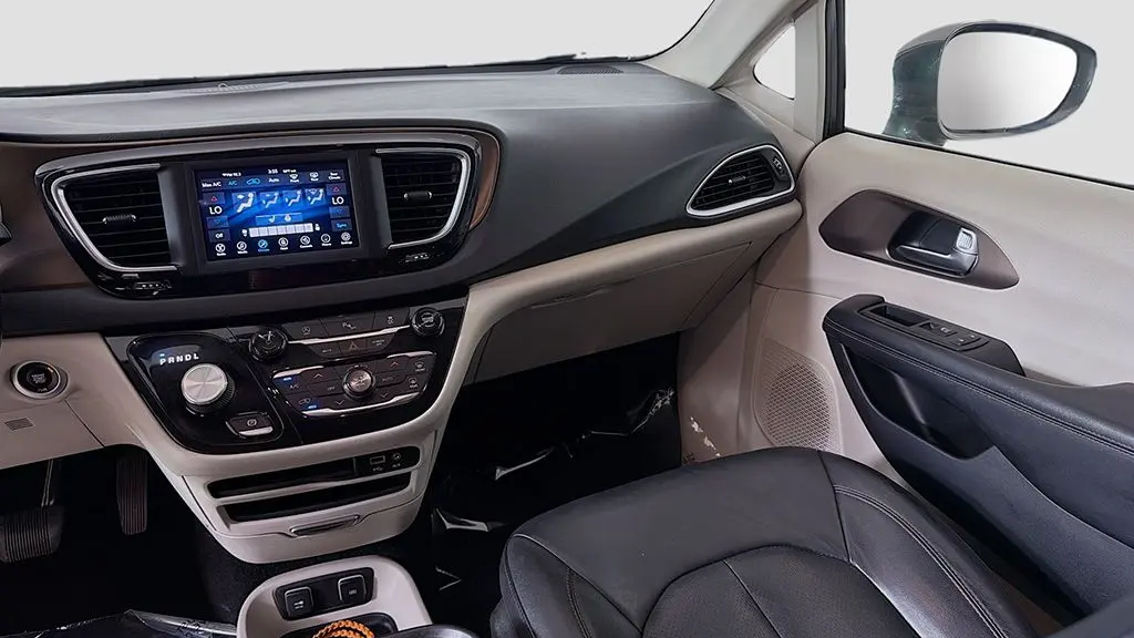 2019 Chrysler Pacifica Touring L 35th Anniversary
