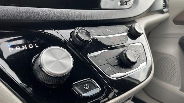 2019 Chrysler Pacifica Touring L 35th Anniversary