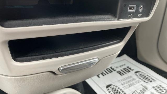 2019 Chrysler Pacifica Touring L 35th Anniversary
