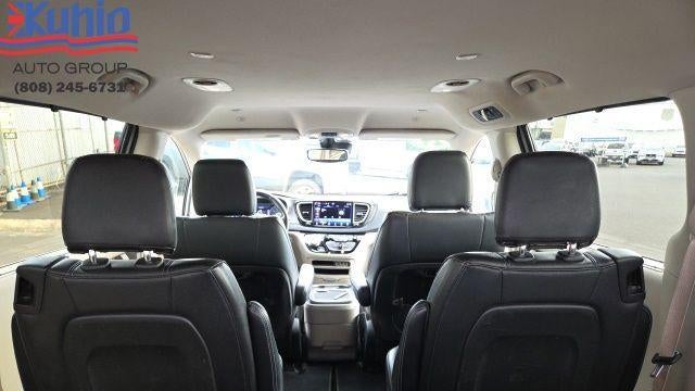 2021 Chrysler Pacifica Touring L