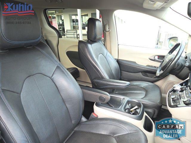 2021 Chrysler Pacifica - $27,977
