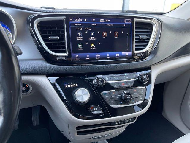2021 Chrysler Pacifica - $16,900