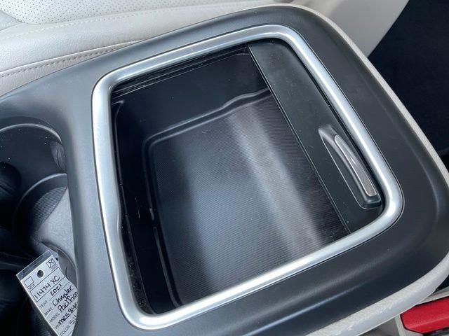 2021 Chrysler Pacifica - $16,900