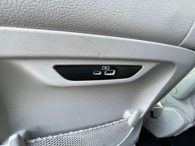 2021 Chrysler Pacifica - $16,900