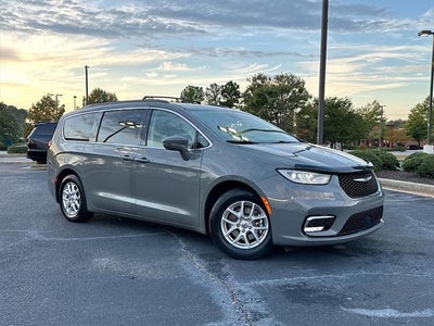 2022 Chrysler Pacifica Touring L 4DR Mini-Van