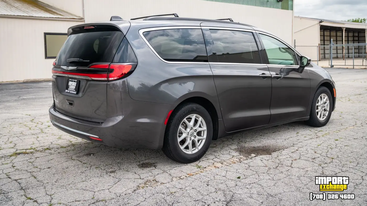 2022 Chrysler Pacifica Touring L