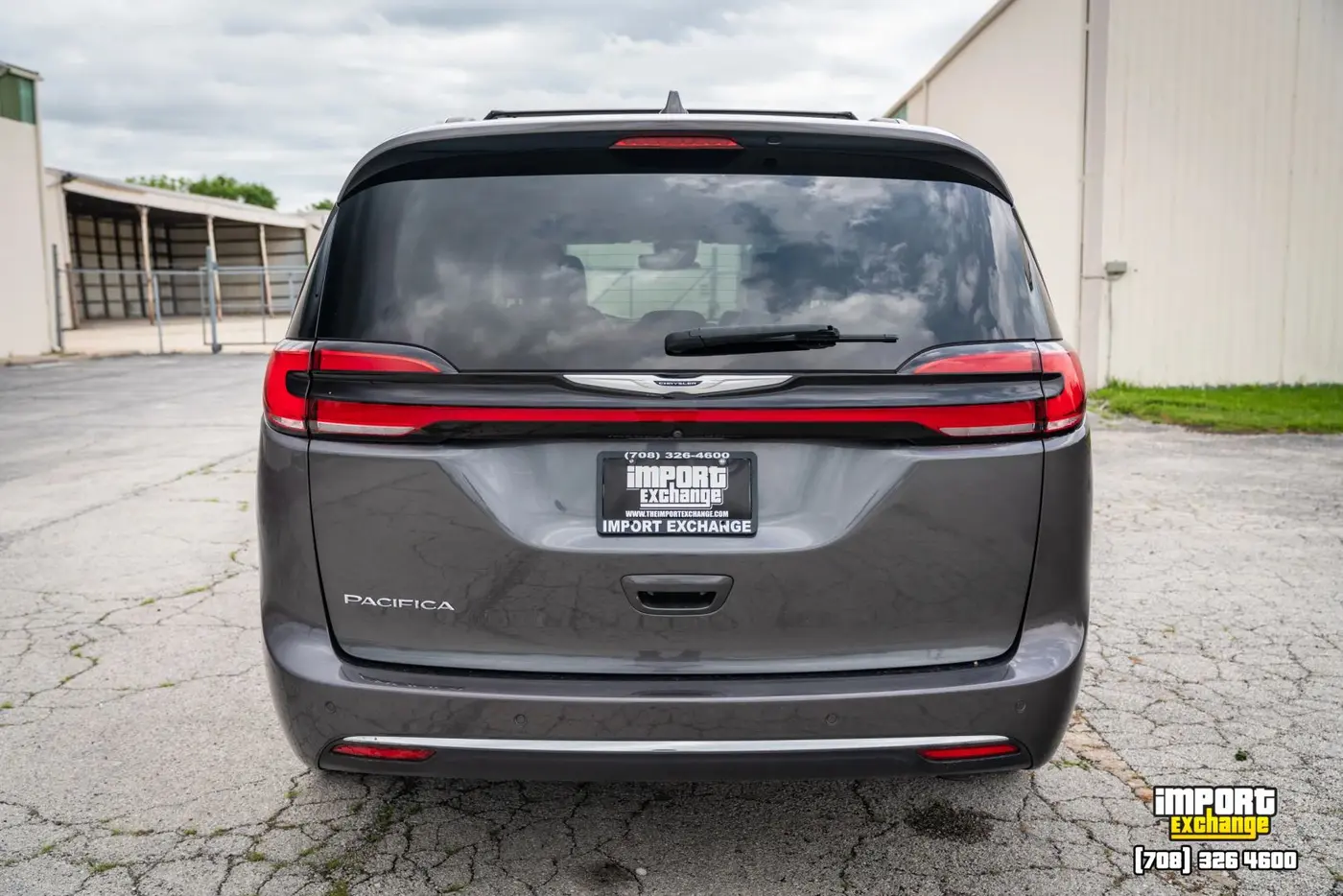 2022 Chrysler Pacifica - $18,876