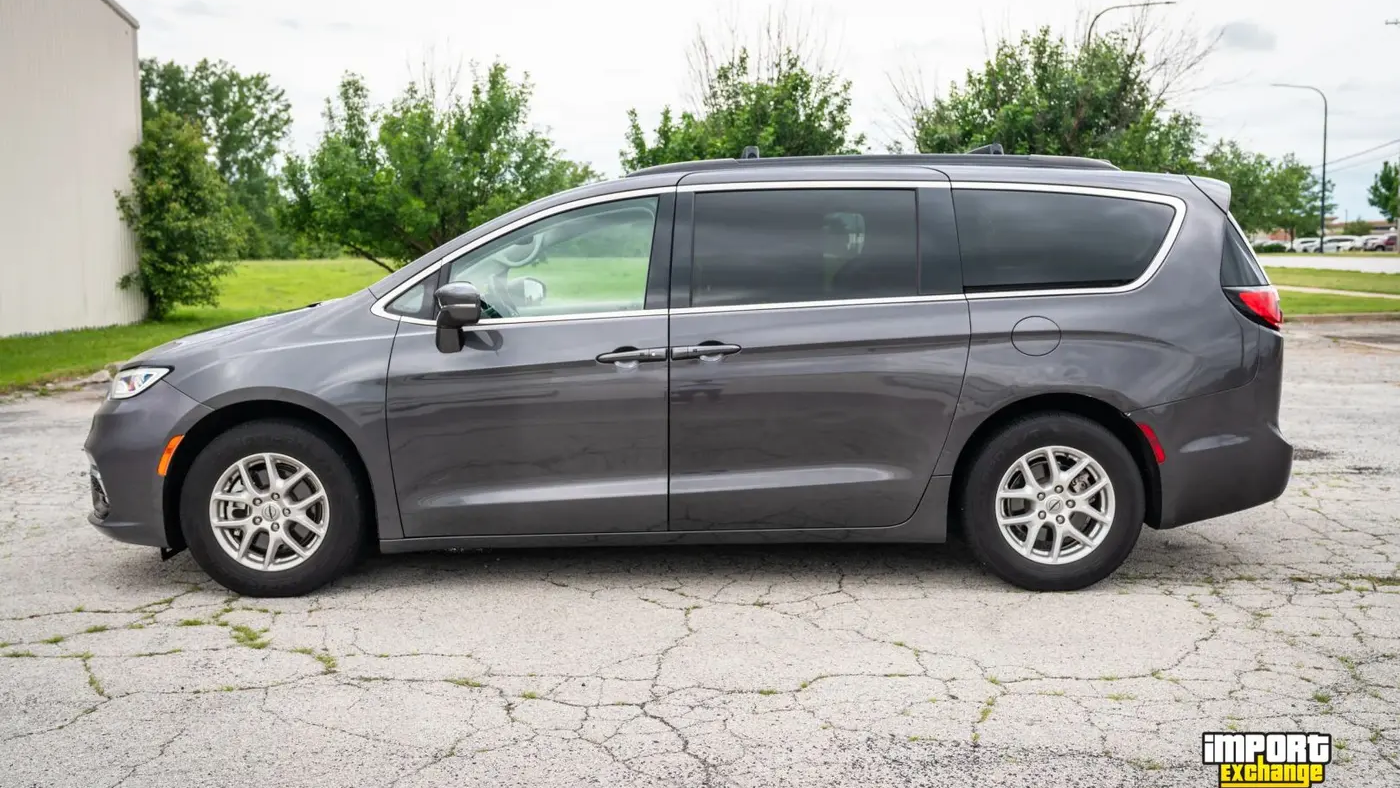 2022 Chrysler Pacifica Touring L