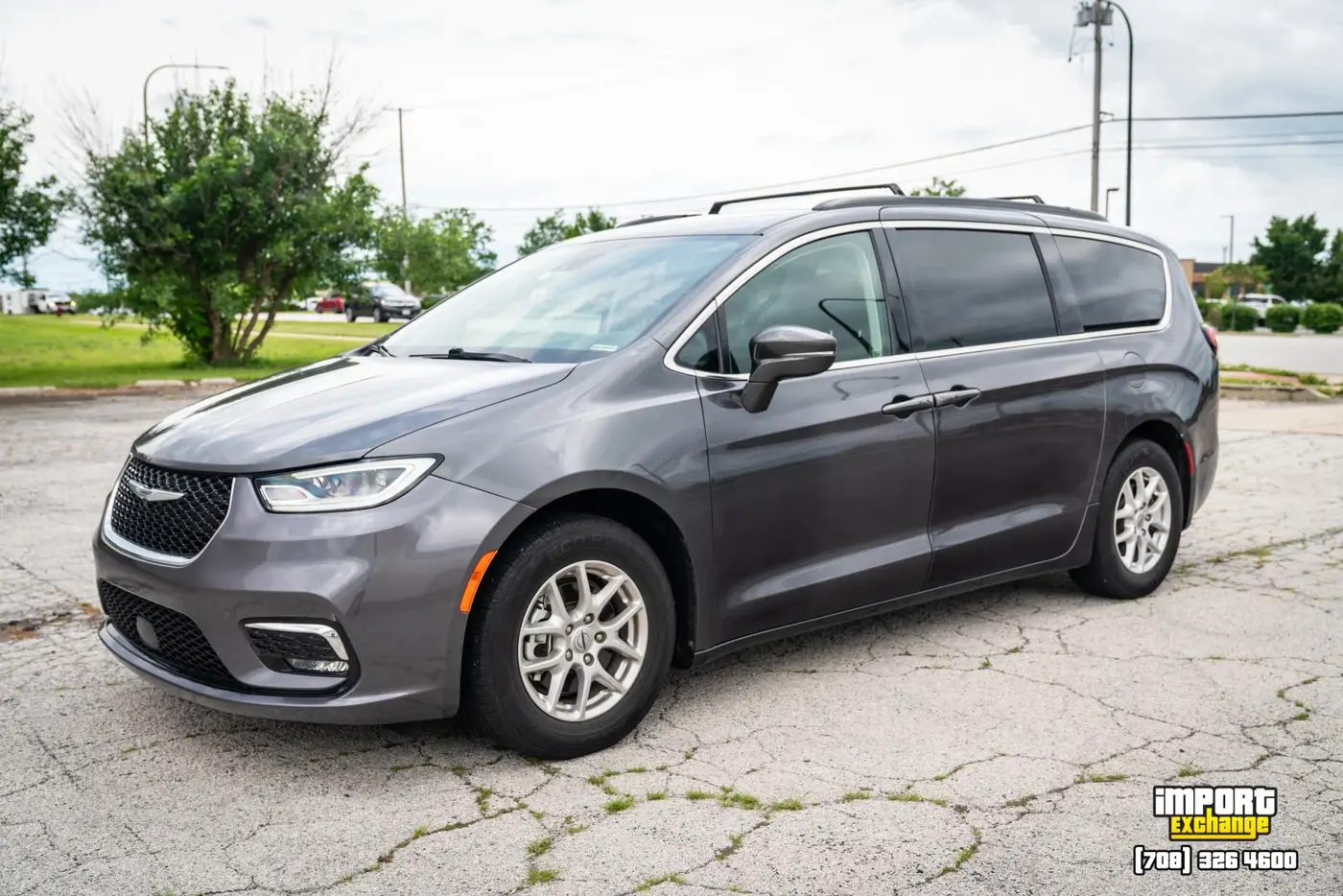 2022 Chrysler Pacifica - $18,876