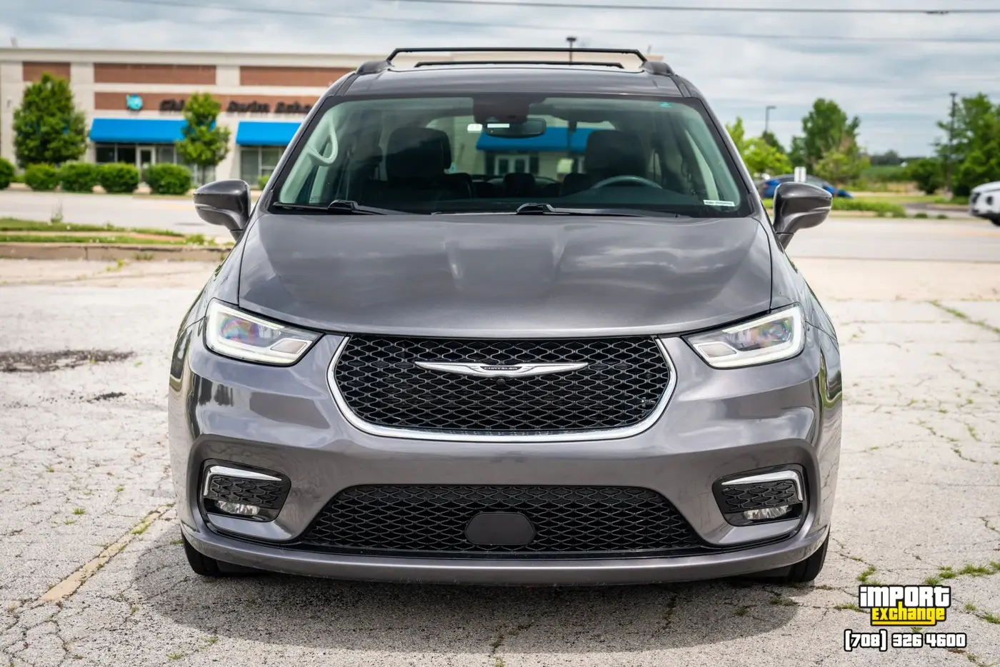 2022 Chrysler Pacifica - $18,876