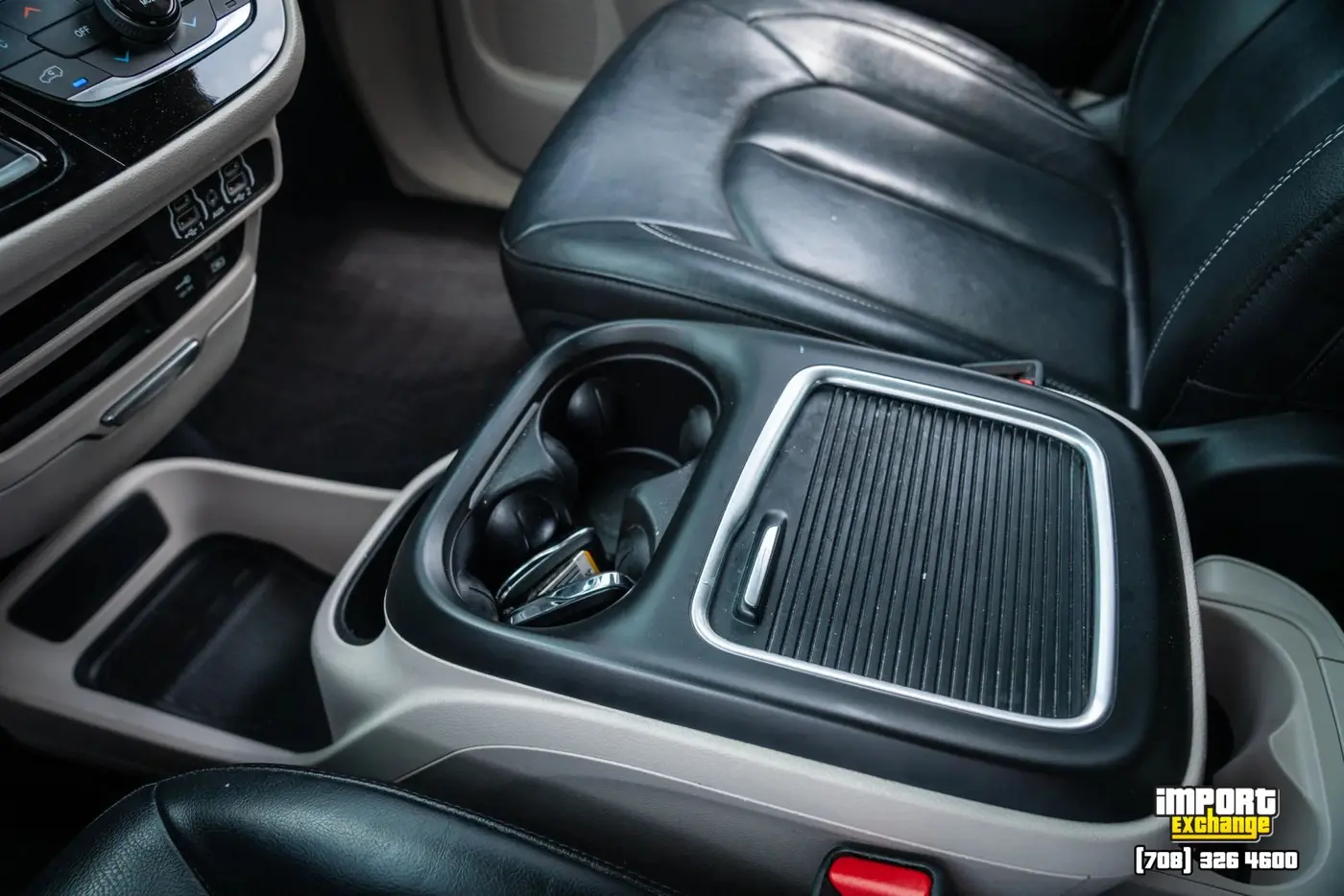 2022 Chrysler Pacifica - $18,876