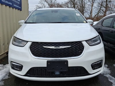 2022 Chrysler Pacifica Touring L 4DR Mini-Van