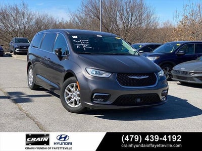 Photo of a 2023 Chrysler Pacifica Touring L 4DR Mini-Van for sale