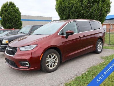 2023 Chrysler Pacifica Touring L 4DR Mini-Van