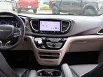 2023 Pacifica Thumbnail 30