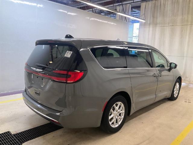 2023 Chrysler Pacifica - $21,767