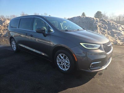 Photo of a 2023 Chrysler Pacifica Touring L 4DR Mini-Van for sale