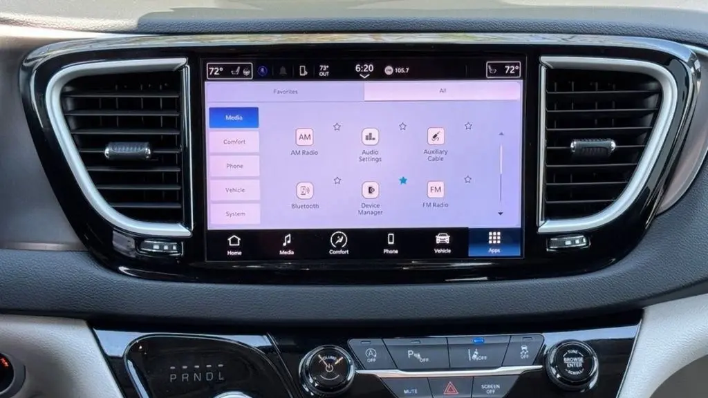 2023 Chrysler Pacifica Touring L
