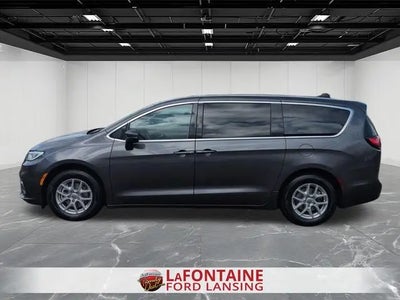 2023 Chrysler Pacifica Touring L 4DR Mini-Van